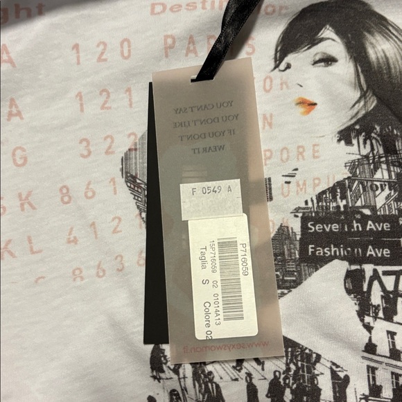 Sexy Woman , Made in Italy, white t-shirt - Picture 5 of 5